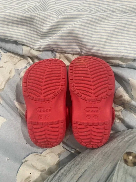 Crocs - Picture 2 of 2